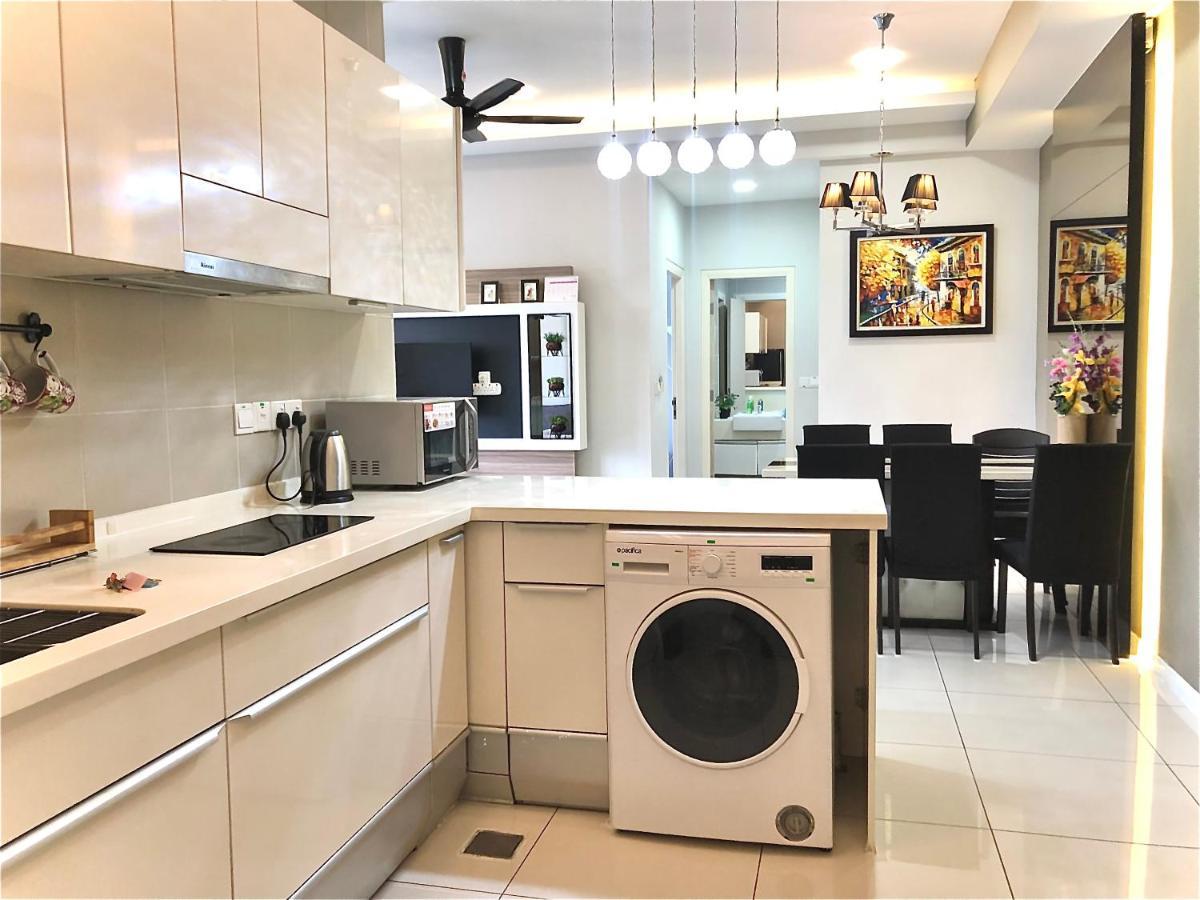 Takuro Homestay Petaling Jaya Dış mekan fotoğraf